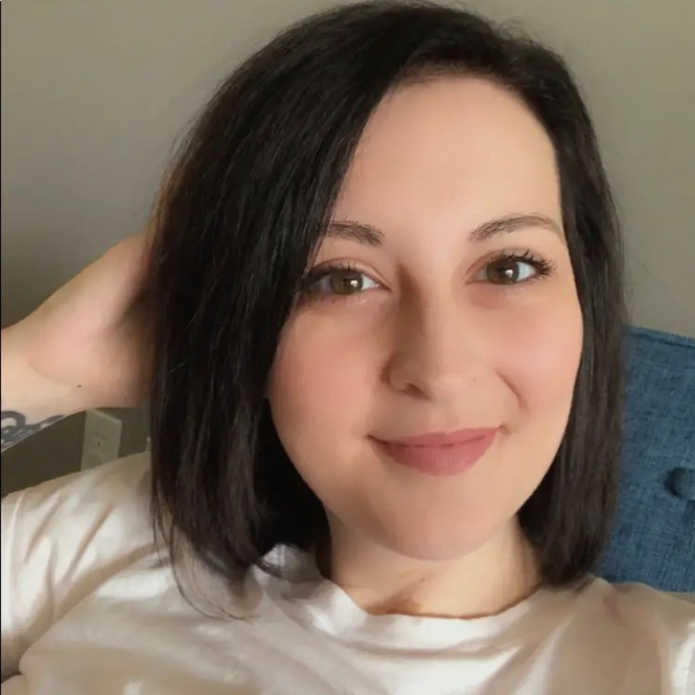 Meet your Posher, Rebecca